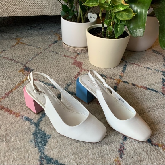 ASOS DESIGN Santiago Mis-match Mid Heels in White - Picture 2 of 8